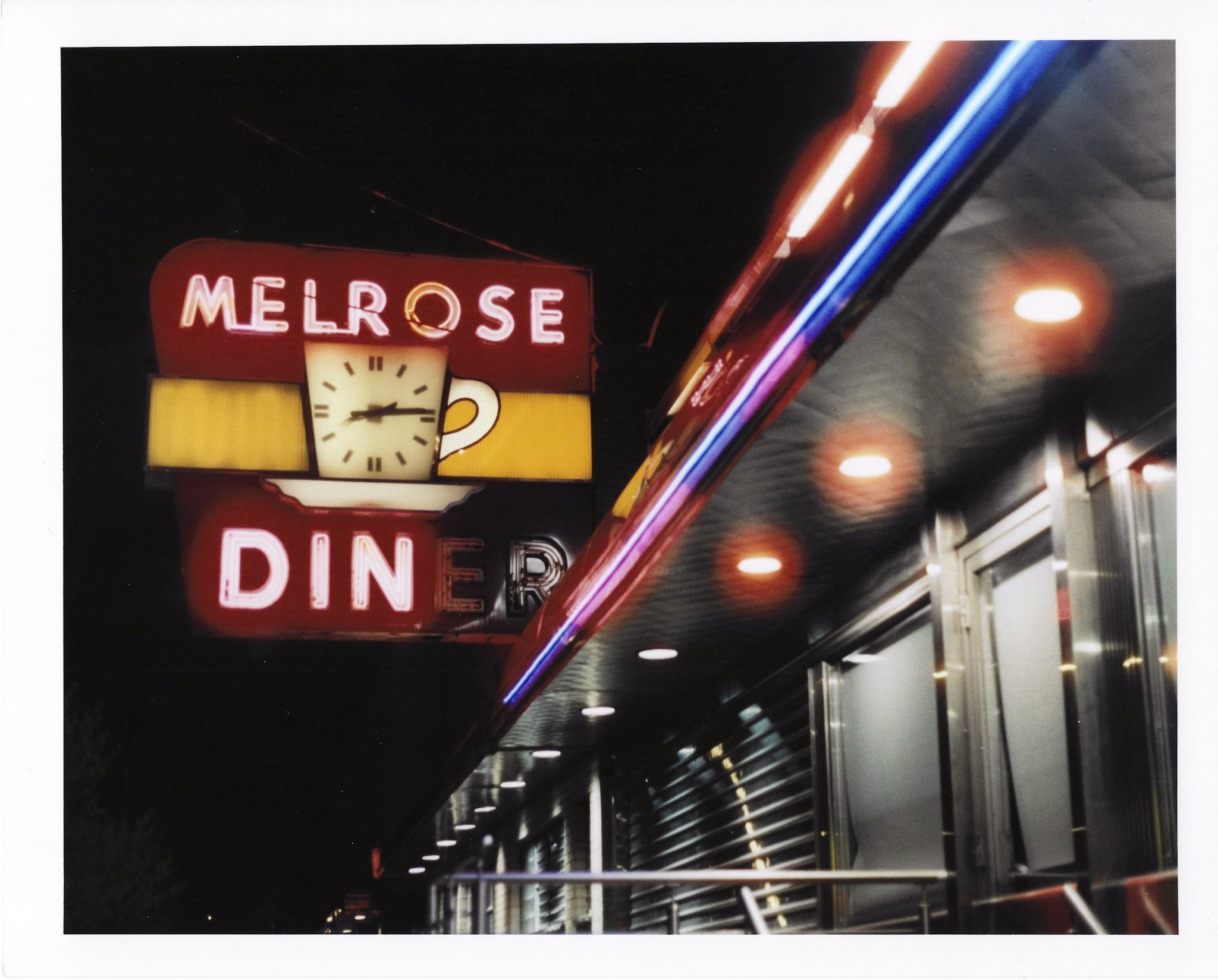 photo of the melrose diner sign
